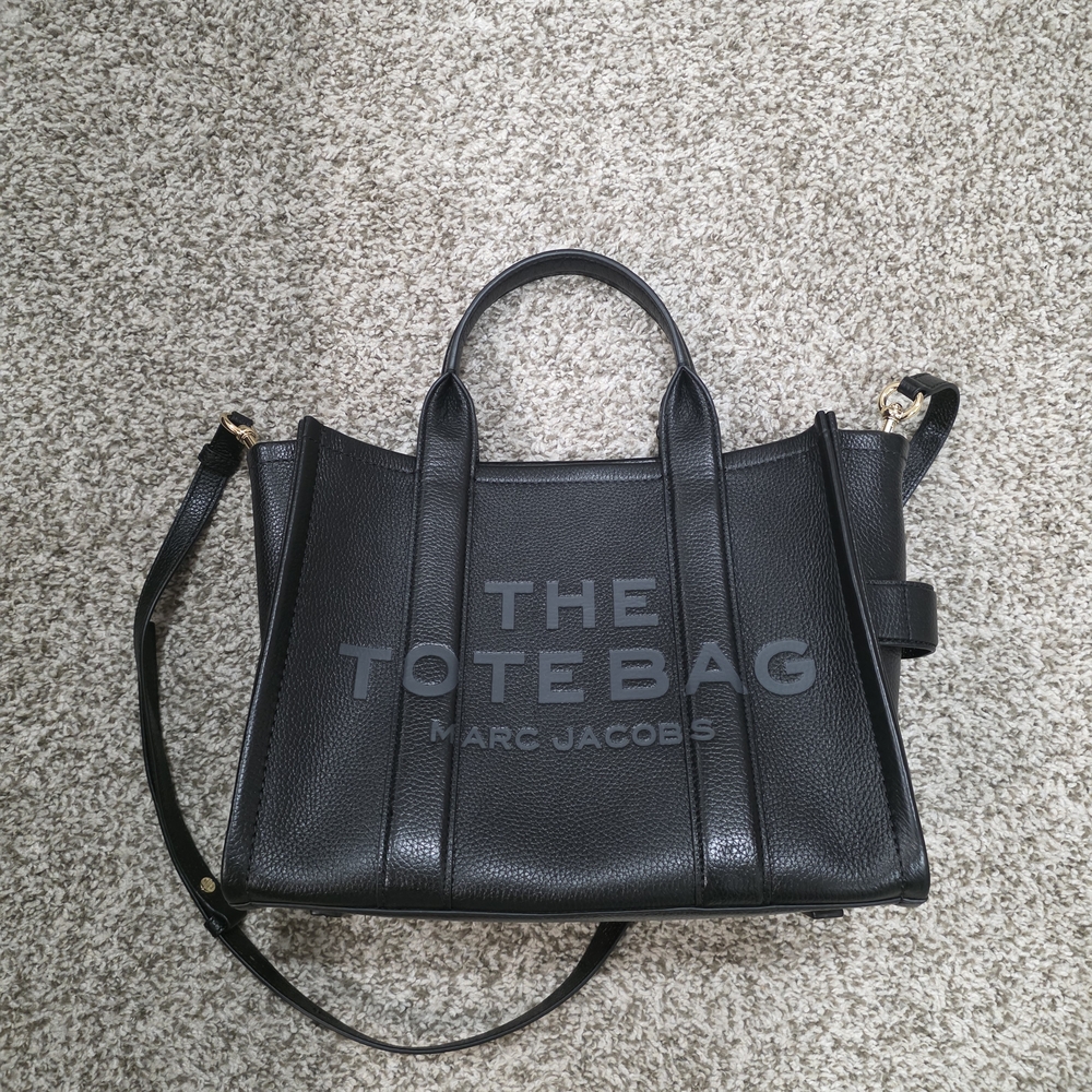 Marc Jacobs Black Leather Bag